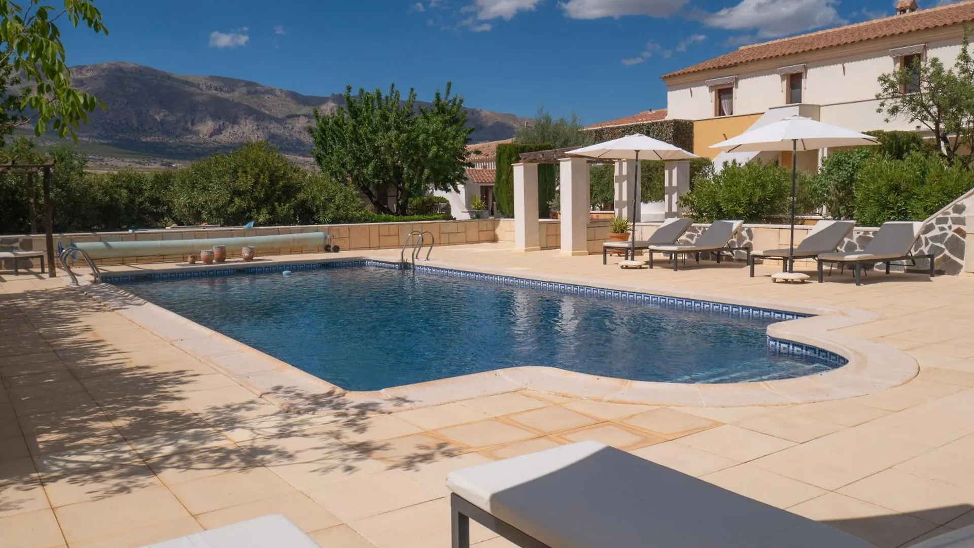 B&B Casa Clavi Chirivel Bed & Breakfast